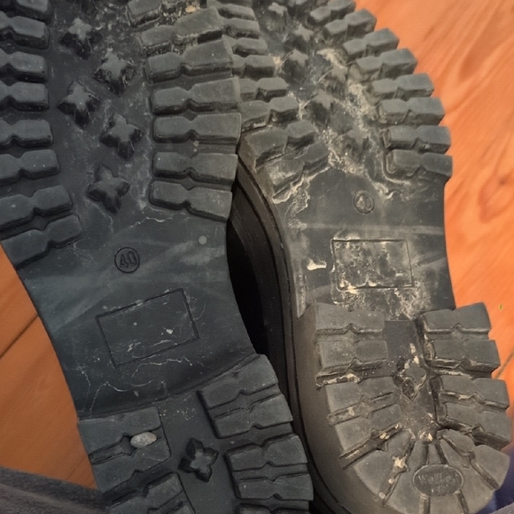 L'INTERVALLE Black Leather Chunky Boots - Picture 3 of 7